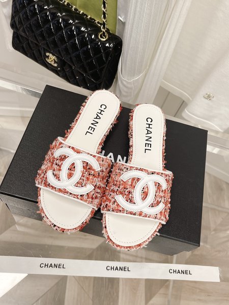 Chanel slippers