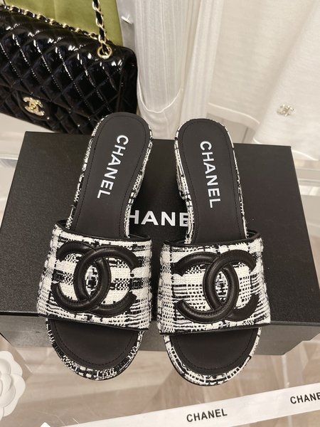 Chanel slippers