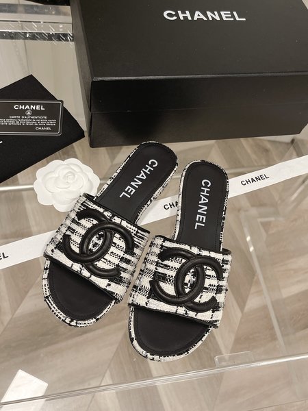 Chanel slippers