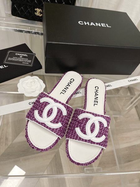 Chanel slippers