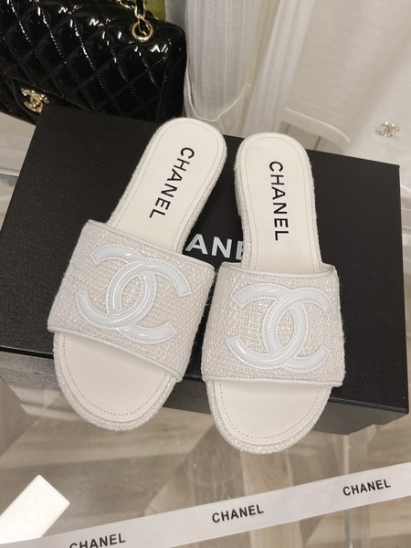 Chanel slippers