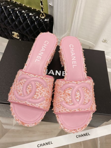 Chanel slippers