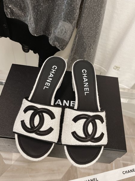 Chanel slippers