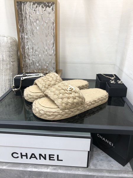 Chanel Woven slippers