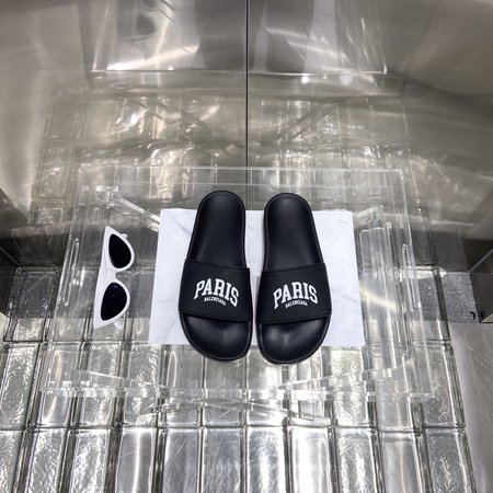 Balenciaga Slippers