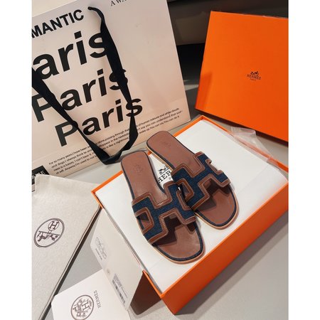 Hermes H slippers