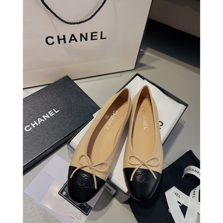 Chanel flat shoes