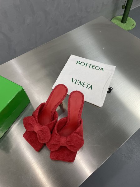 Bottega Veneta towel bow sandals