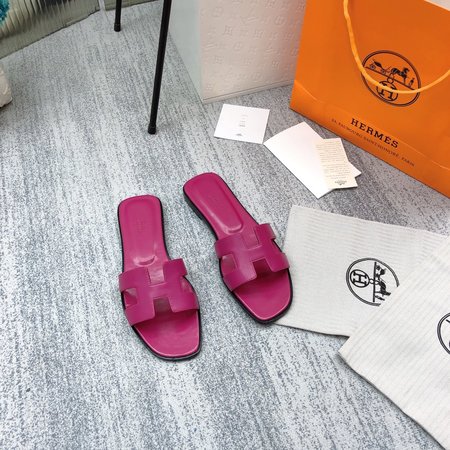 Hermes H slippers classic