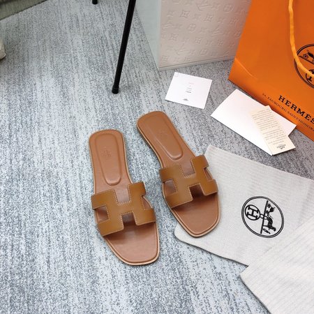 Hermes H slippers classic