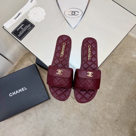 Chanel Argyle Pearl Slippers