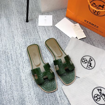 Hermes H slippers classic