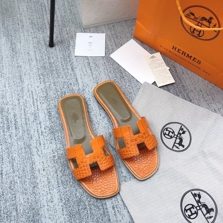 Hermes H slippers classic