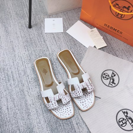 Hermes H slippers classic