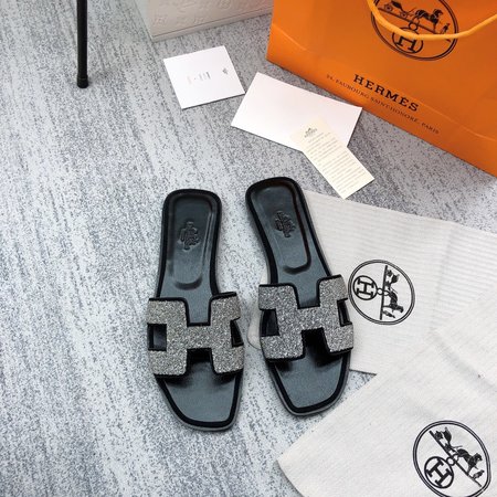 Hermes H slippers classic