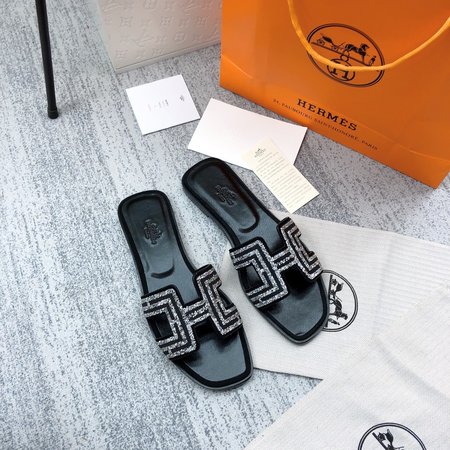 Hermes H slippers classic