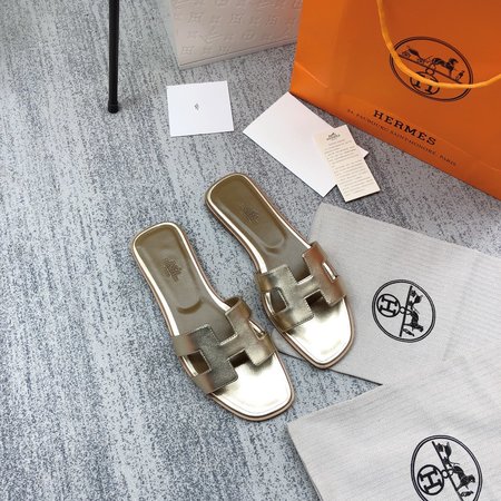 Hermes H slippers classic