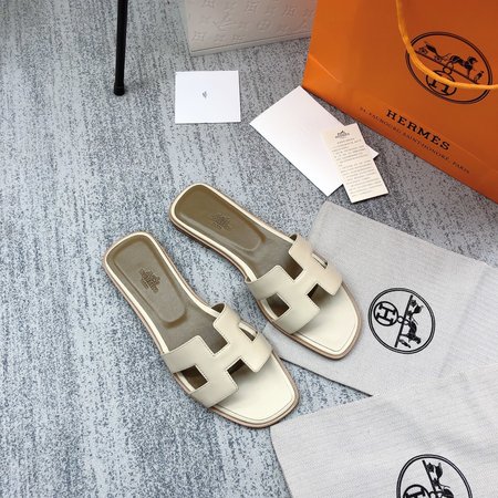 Hermes H slippers classic