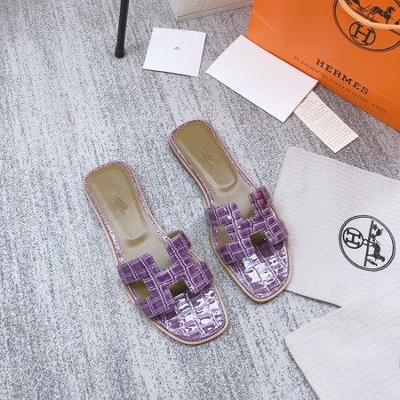 Hermes H slippers classic