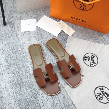 Hermes H slippers classic