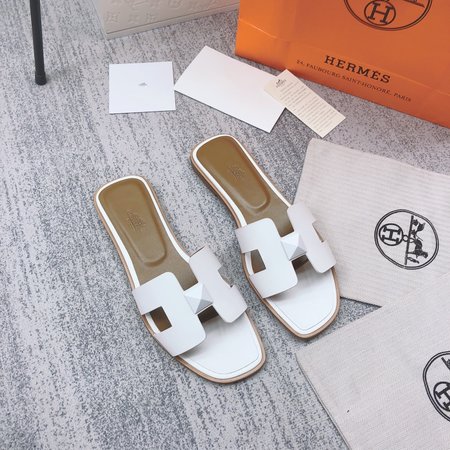 Hermes H slippers classic