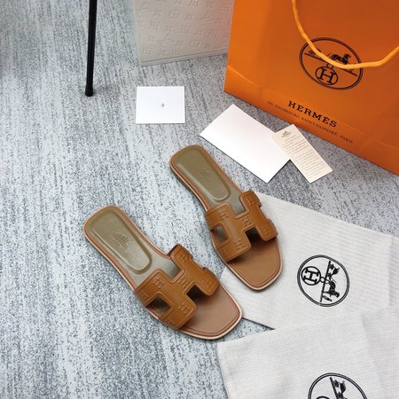 Hermes H slippers classic