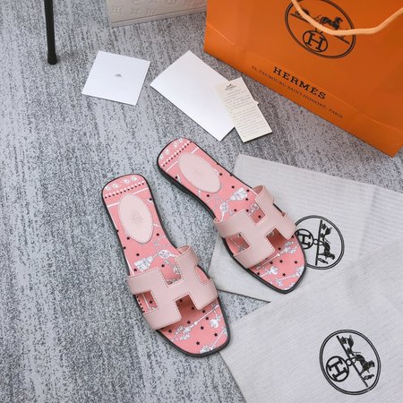 Hermes H slippers classic