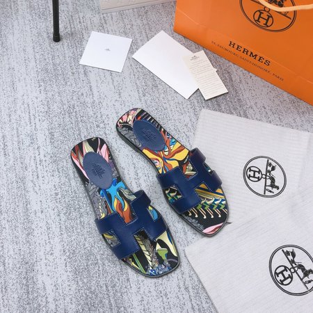 Hermes H slippers classic