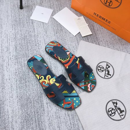 Hermes H slippers classic