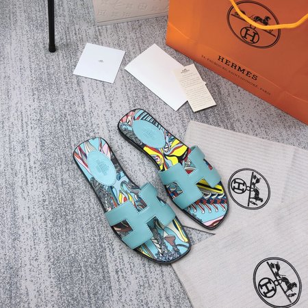 Hermes H slippers classic