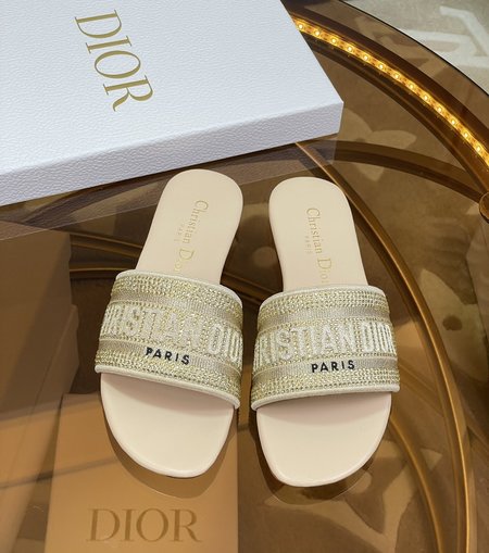 Dior DWAY women s shoes CD letter hot diamond slingback slippers