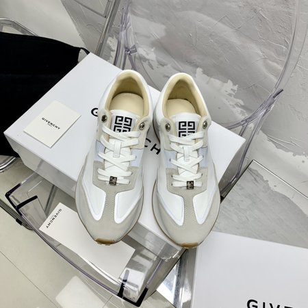 Givenchy Lightweight running shoes