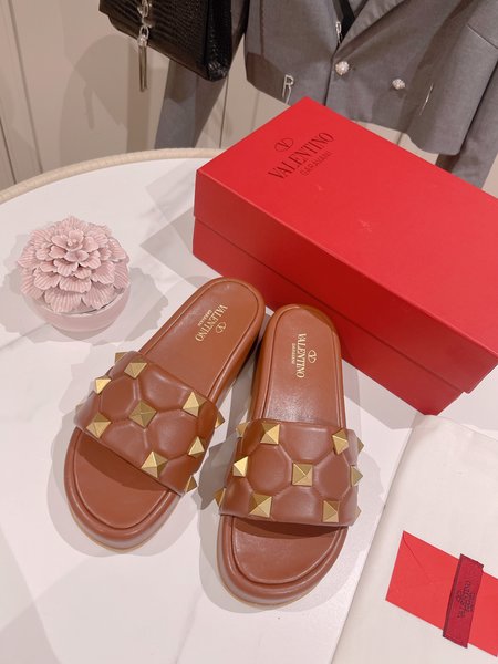 Valentino Buttoned beach sandals and slides