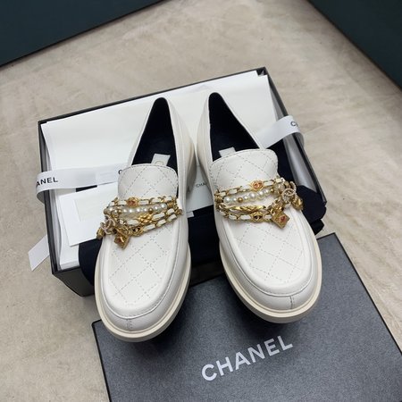 Chanel P loafers retro chain rhombus pattern