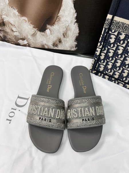 Dior DWAY lettered flat slides