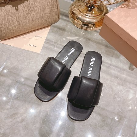 Miu Miu Soft sheepskin slippers