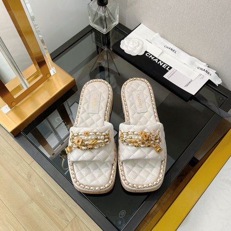 Chanel pearl chain slippers