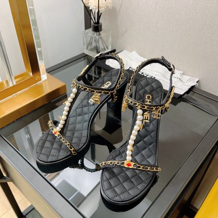 Chanel jewelry pendant pearl chain sandals