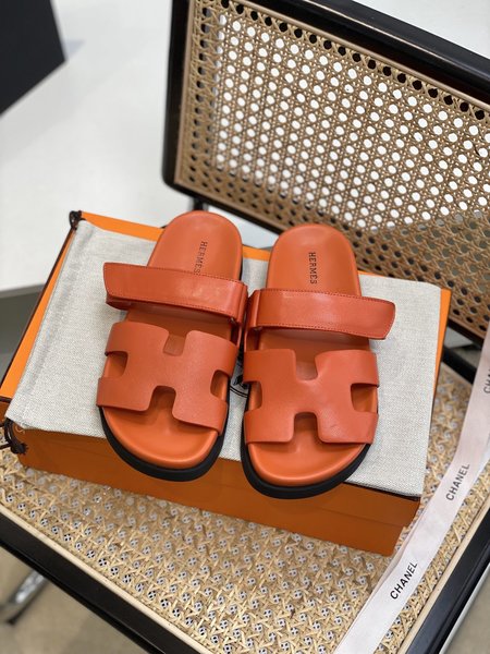 Hermes classic slippers