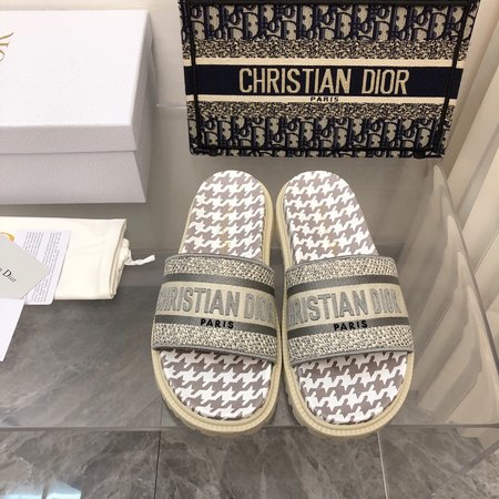 Dior jacquard embroidered slides