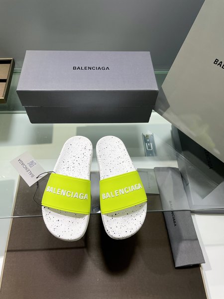 Balenciaga sports shoes