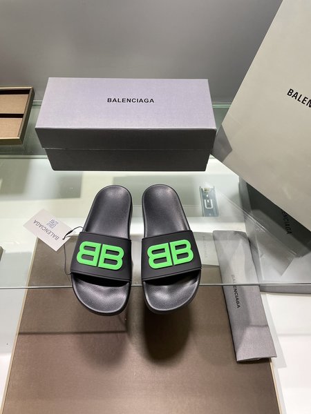 Balenciaga sports shoes