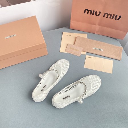 Miu Miu cutout flat shoes