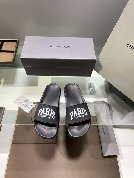 Balenciaga casual shoes