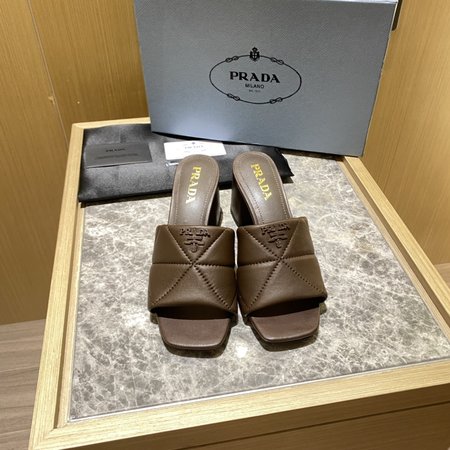 Prada Contrasting Logo Lambskin Slides