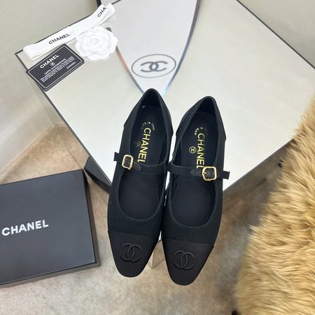 Chanel series high heels