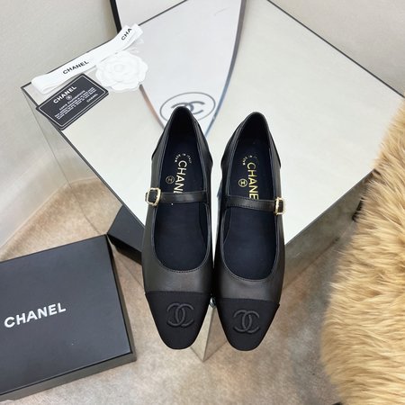 Chanel series high heels