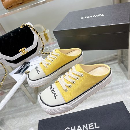 Chanel Vinta Ge casual shoes