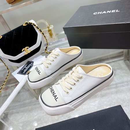 Chanel Vinta Ge casual shoes