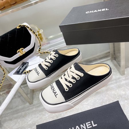 Chanel Vinta Ge casual shoes